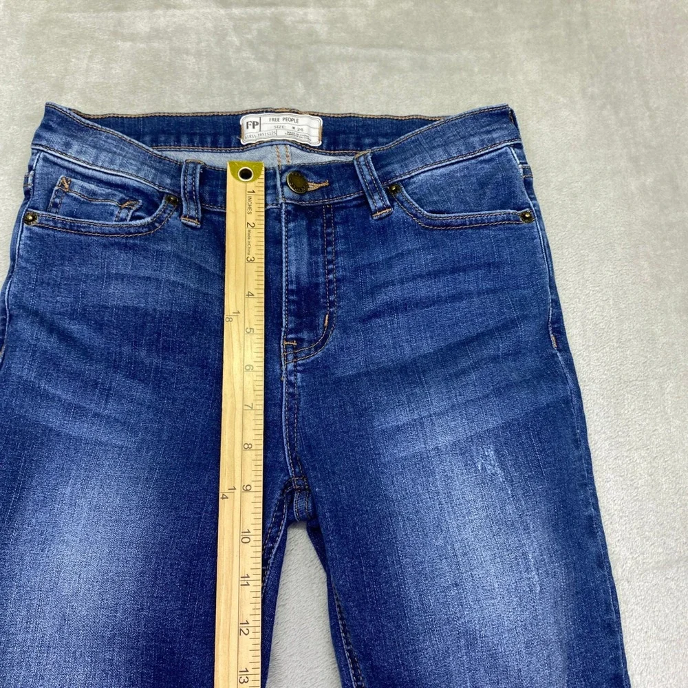 Free People Great Heights Distressed Skinny Jeans Blue Fringe Raw Hem‎ Size 26